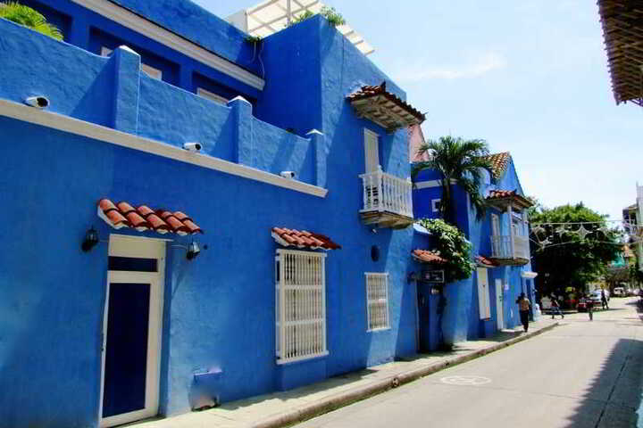 Casa Blue Business & Hotel