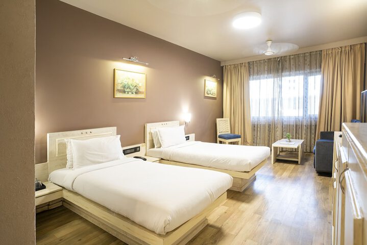 Room 29 of 64