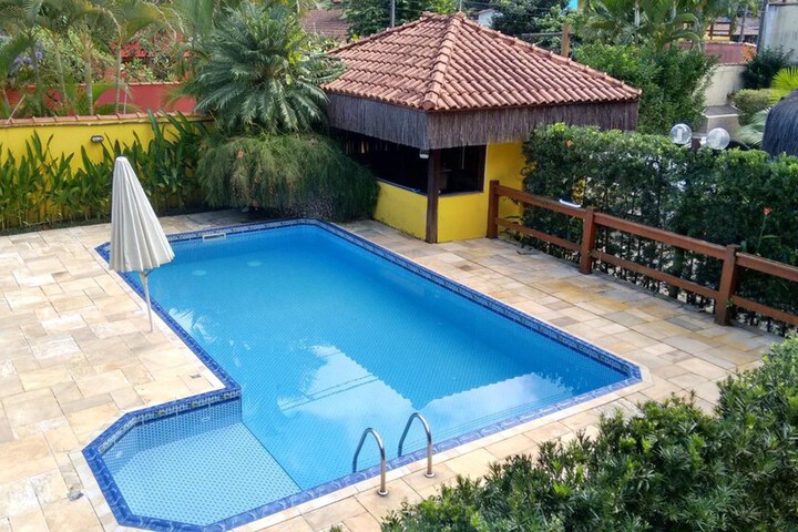 Pool 35 of 63
