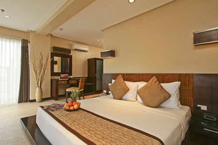 Room 16 of 54