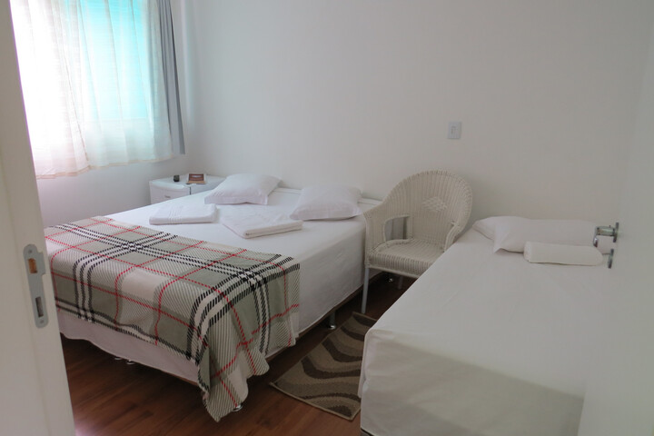 Room 16 of 28