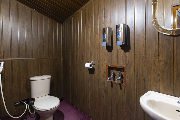 Room 23 of 42