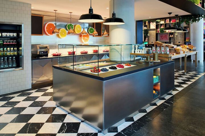 Breakfast buffet