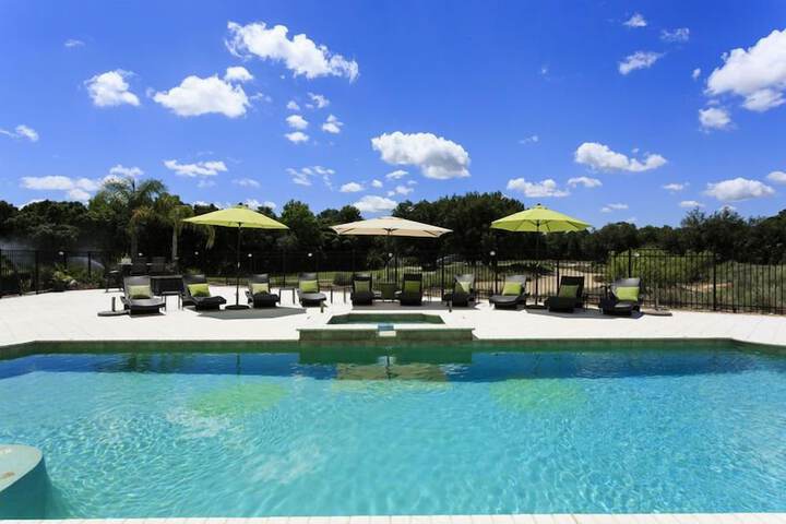 Pool 18 of 42
