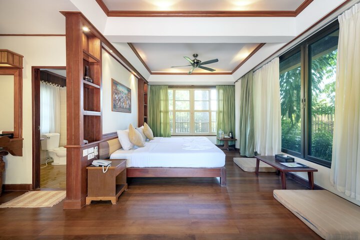 Room 25 of 79