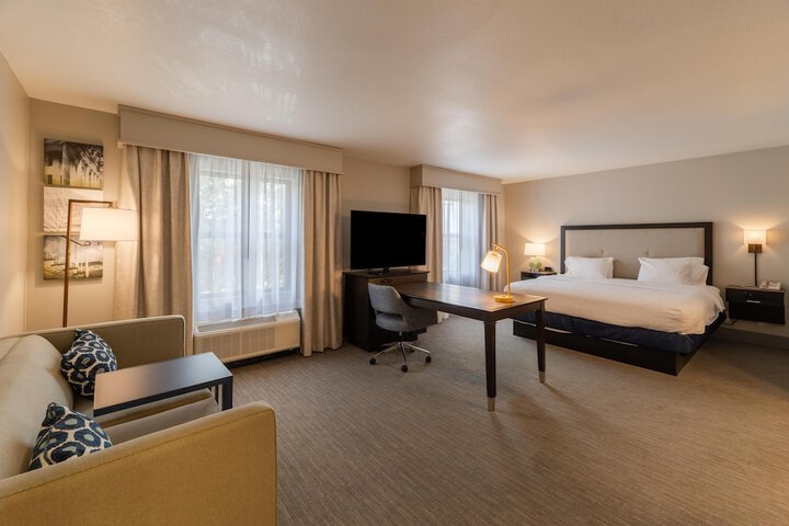 Room 9 of 60