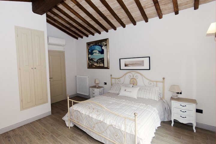 Room 20 of 62