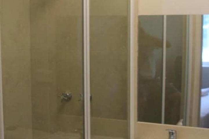 Room 17 of 26