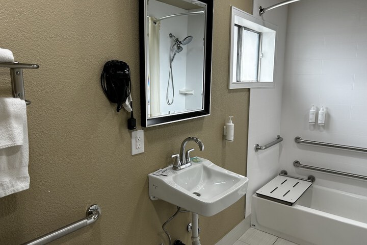 Room 40 of 55