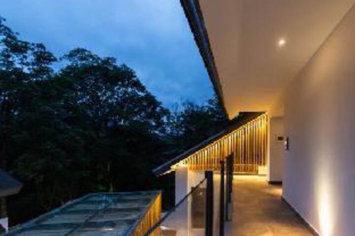 Sixi Shanwai Inn