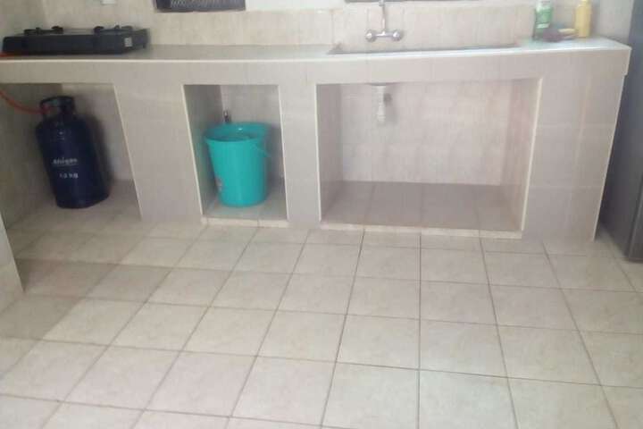 Room 6 of 15