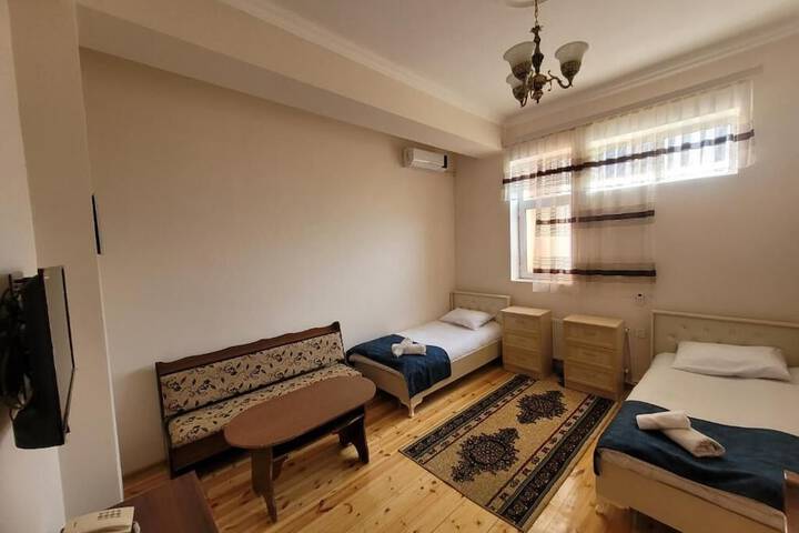 Room 8 of 21