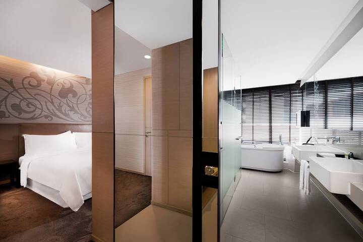 Clean Restrooms
