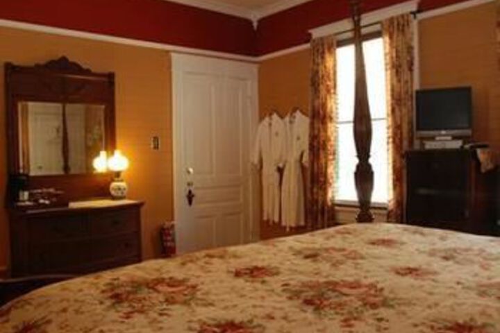 Room 36 of 49