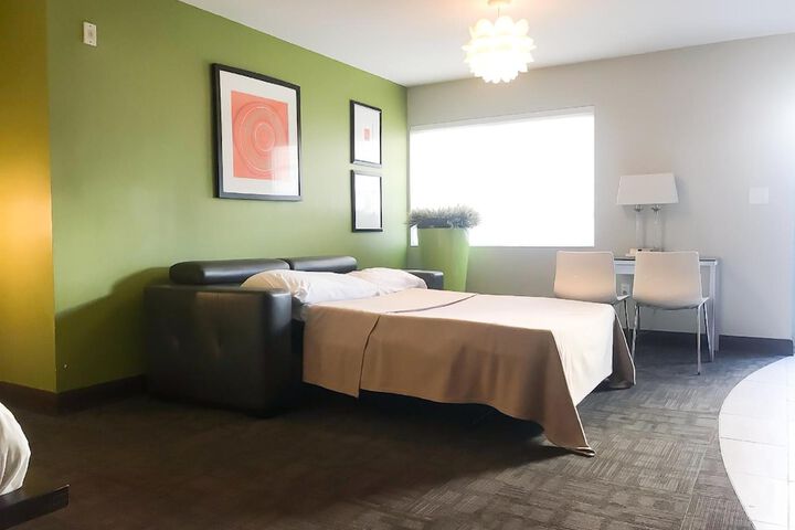 Room 20 of 36
