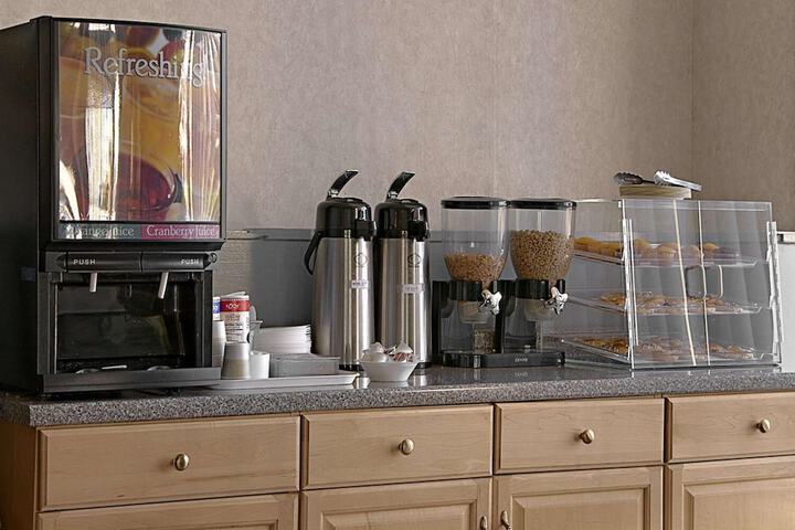 Breakfast/Coffee Service 27 of 28