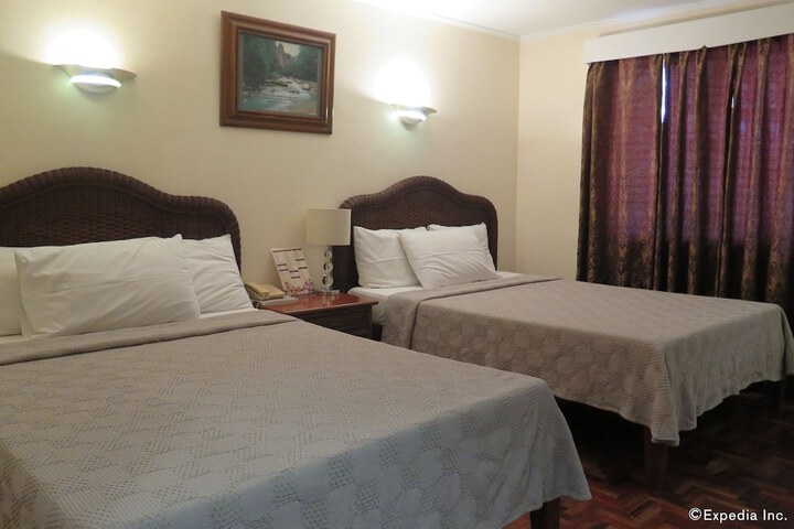Room 7 of 45
