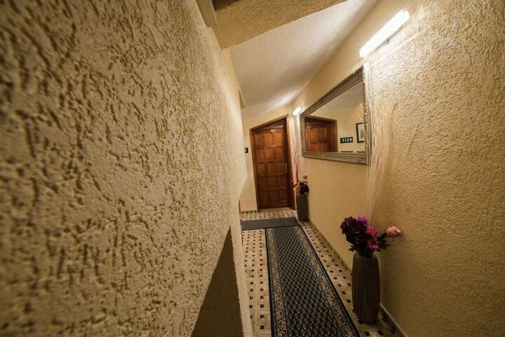 Hotel 41 of 42