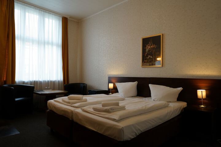 Room 40 of 82