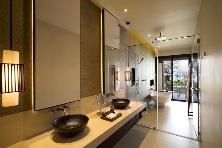 Room 45 of 135