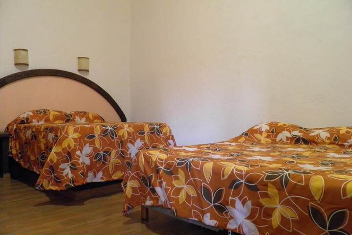Room 23 of 43