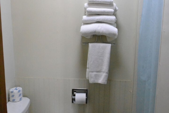 Room 60 of 81