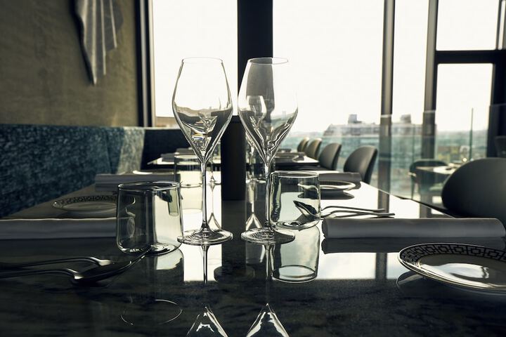 Dining 46 of 72