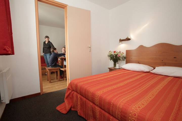 Room 6 of 21