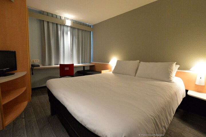 Room 20 of 64