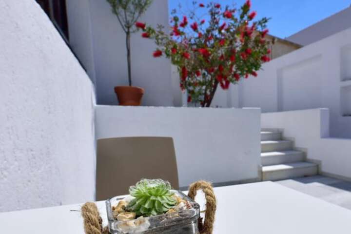 Terrace/Patio 22 of 36