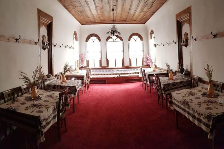 Exterior of keyvanlar konağı