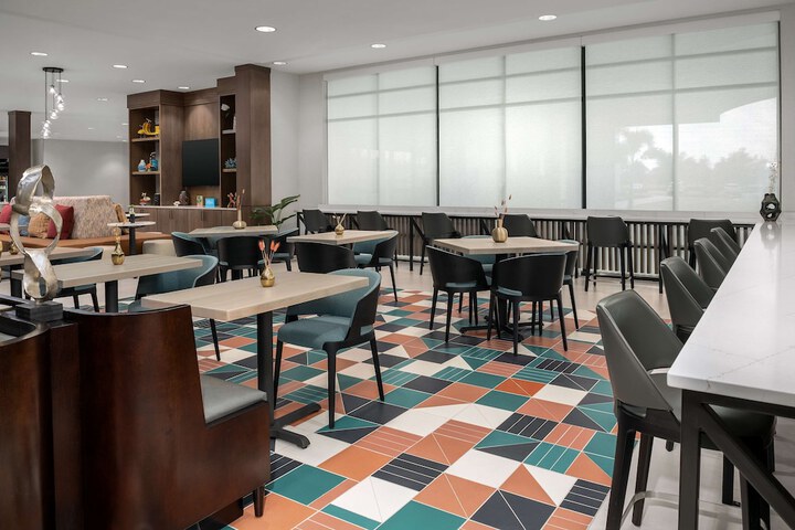 Hotel Interior 3 of 38