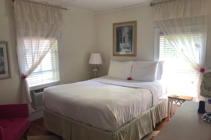 Room 21 of 68
