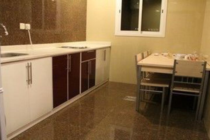 Room 40 of 82