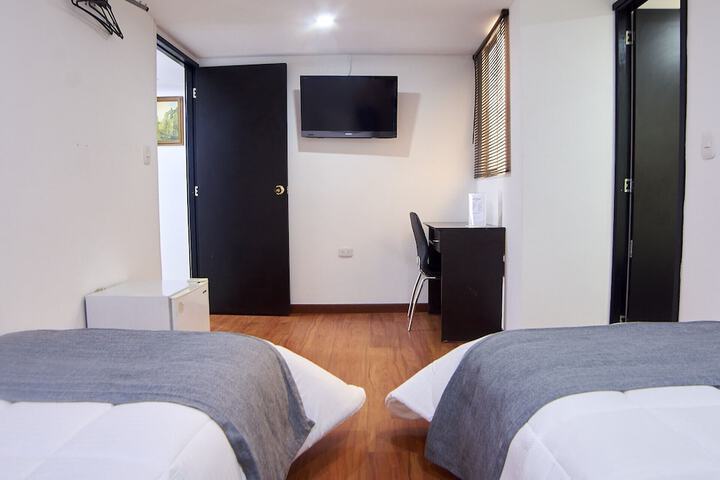 Room 10 of 41