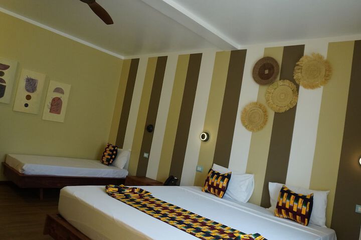 Room 26 of 107