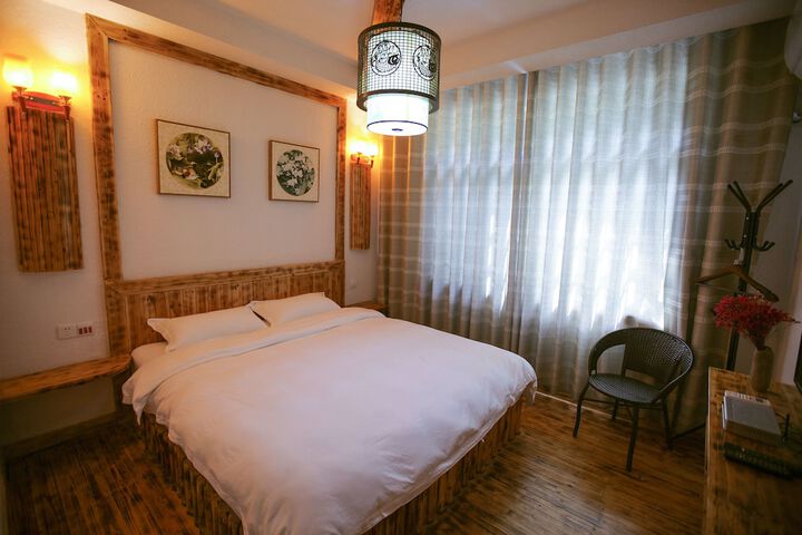 Room 8 of 47