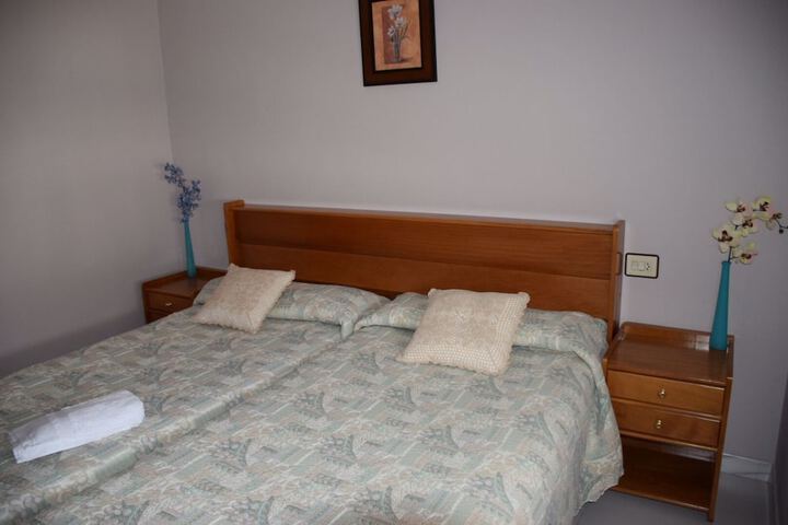Room 7 of 19
