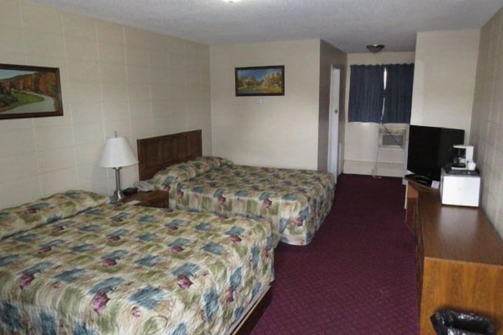 Room 12 of 29