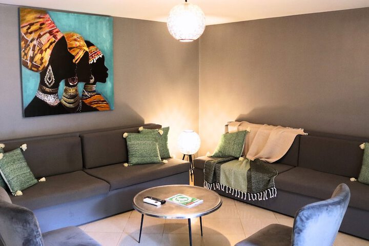 Room 4 of 56