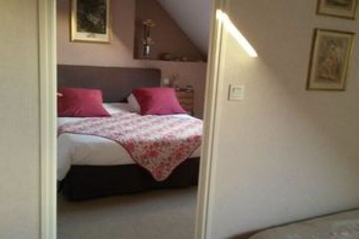 Room 14 of 25