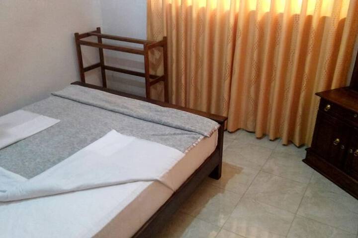 Room 3 of 13