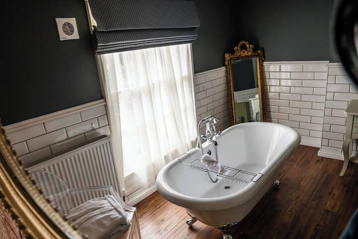 Bath Interior