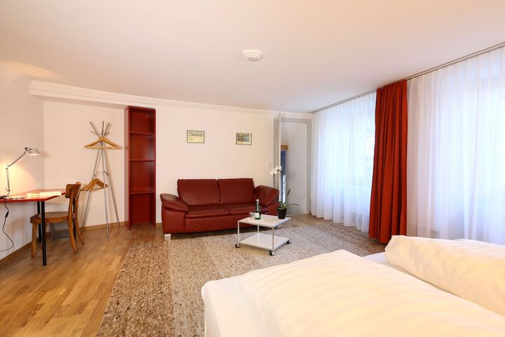Room 13 of 60