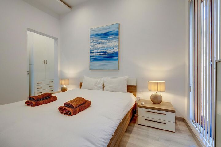 Room 20 of 29