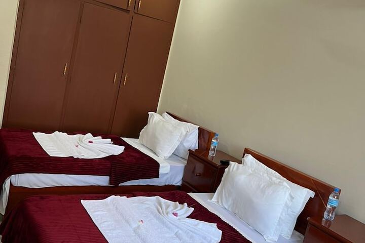 Room 35 of 92