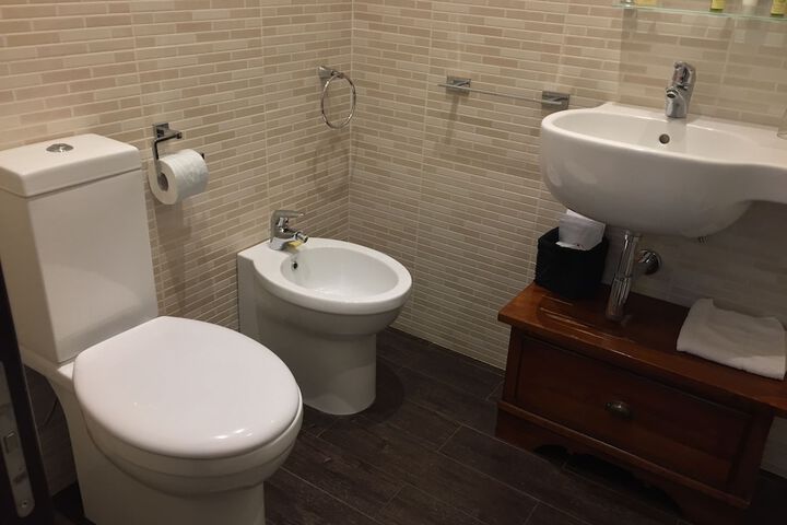 Clean Restrooms