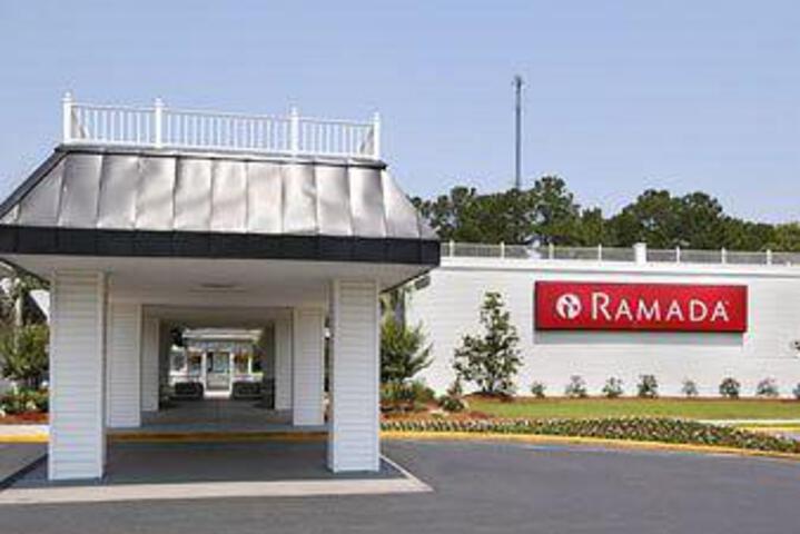 Exterior of RAMADA FLORENCE