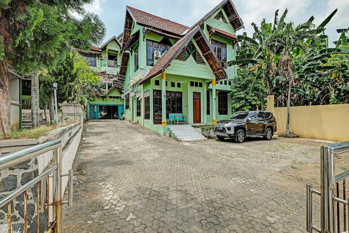 OYO Life 91682 Homestay Sriti
