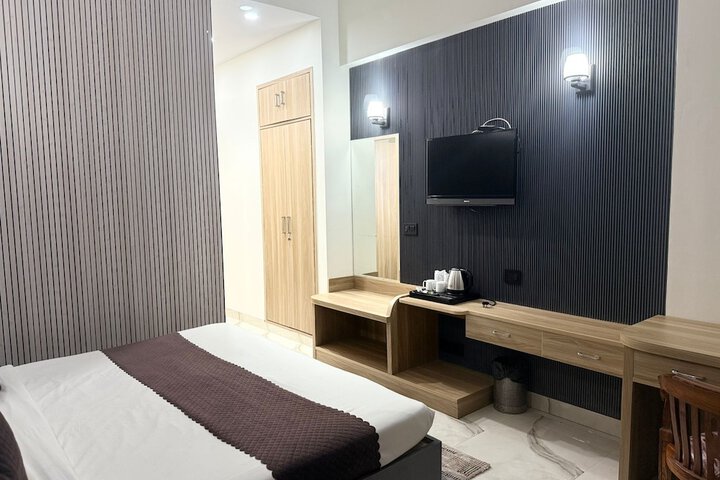 Room 57 of 130
